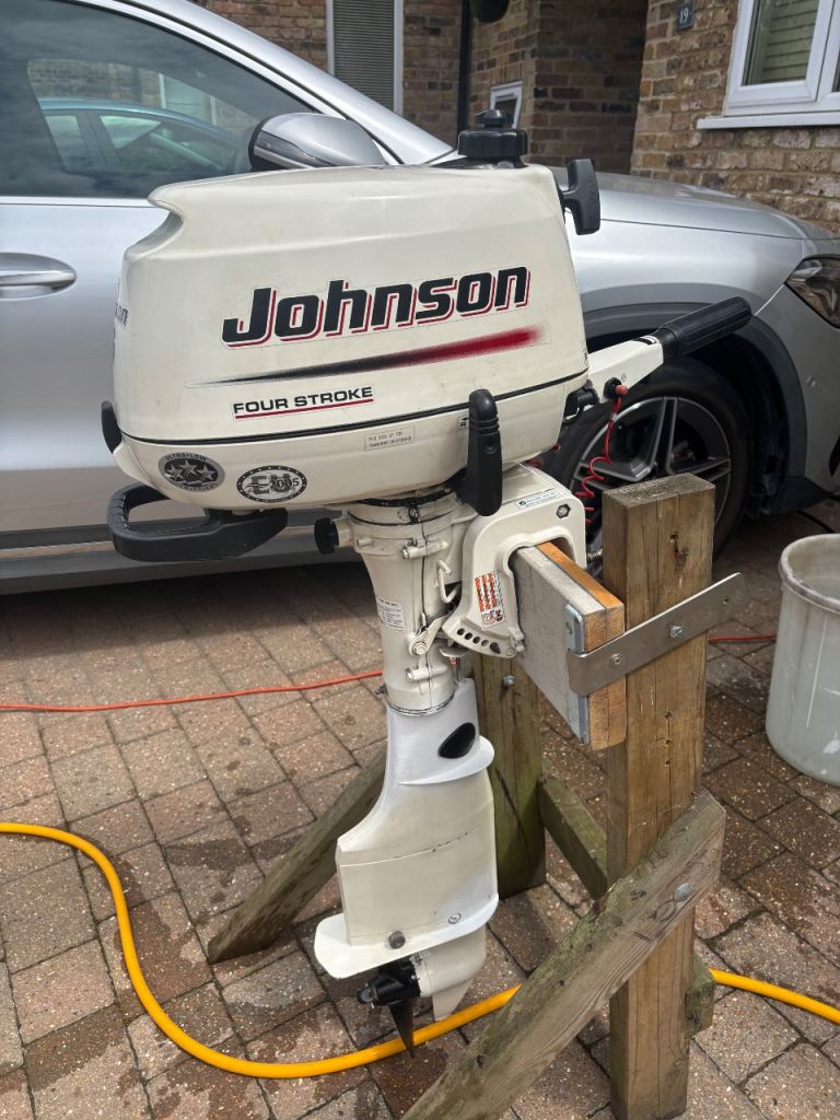Johnson 6hp 4 stroke outboard engine 