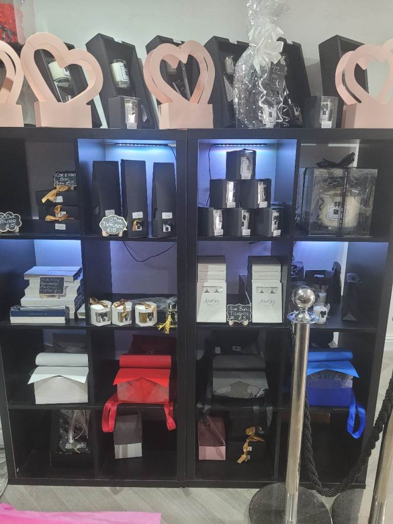 2x 8 pigeon hole cabinets