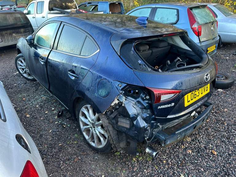 2013 MAZDA 3 BREAKING SPARES PARTS