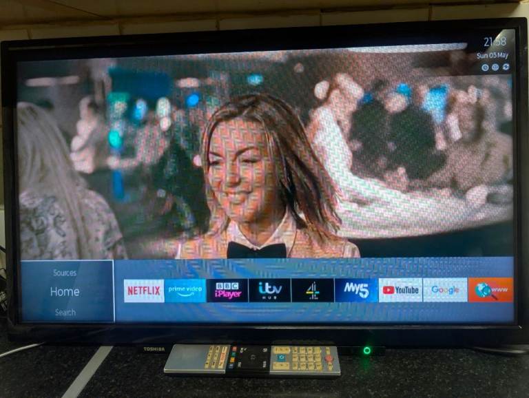 Toshiba LCD 32inch HD Smart TV.