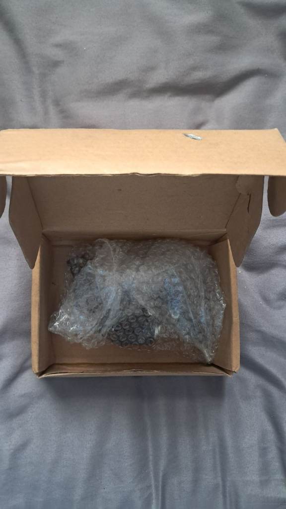 Ford focus mk2 brand new bonnet catch