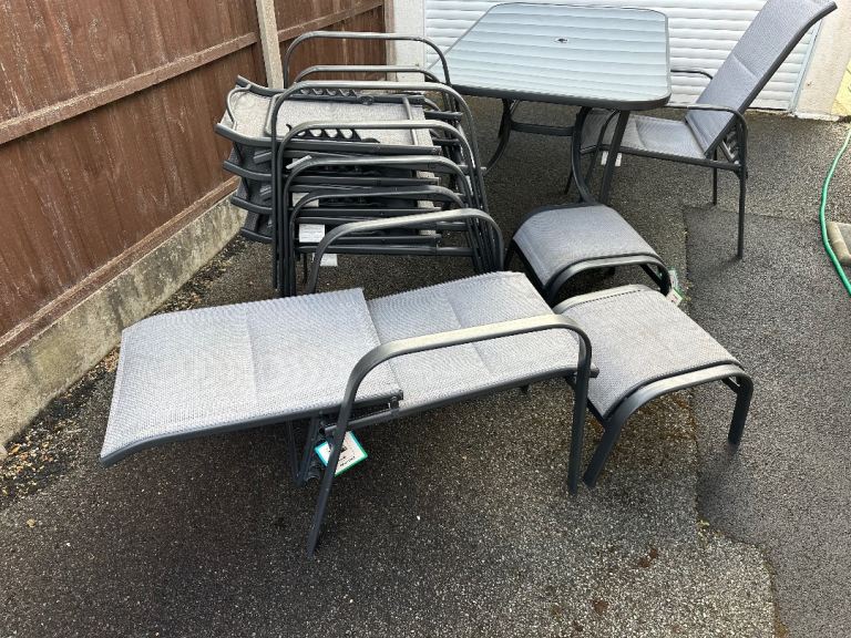 Garden furniture 