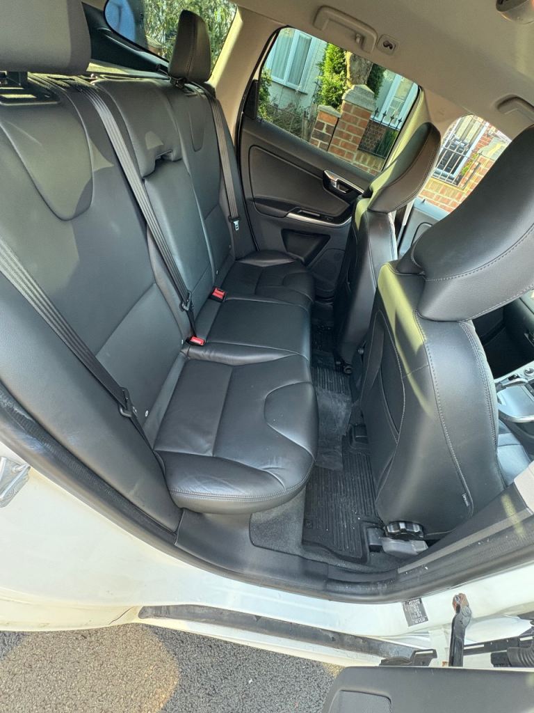 2017 VOLVO XC60 2.0 D4 SE NAV 135K FSH