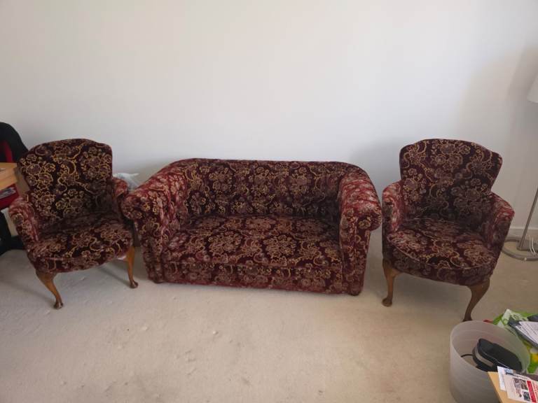 Vintage Chesterfield suite