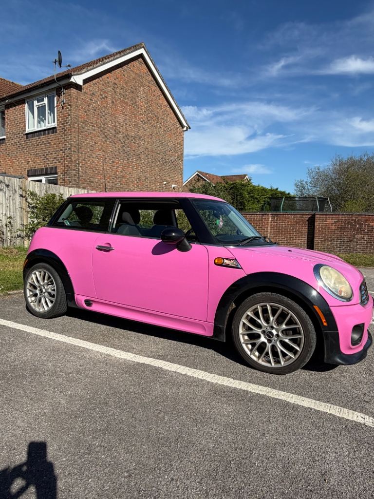 Mini Hatch One - Pink - Cooper Works Wheels and Body Kit