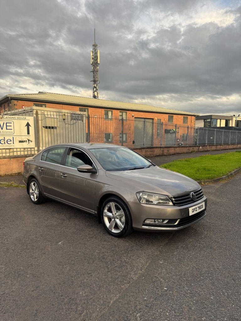 Volkswagen, PASSAT, Saloon, 2011, Manual, 1968 (cc), 4 doors