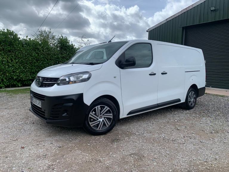 2020 69 VAUXHALL VIVARO 2.0D 120BHP LWB L2 EDITION WHITE ***NO VAT***
