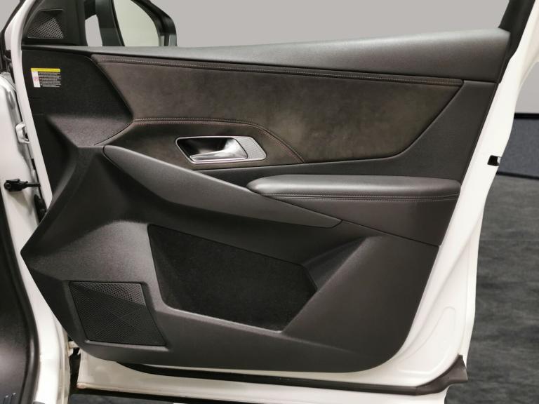 2022 DS Automobiles DS 7 Crossback 1.5 BlueHDi Performance Line + Crossback 5dr Diesel EAT8 Euro ...