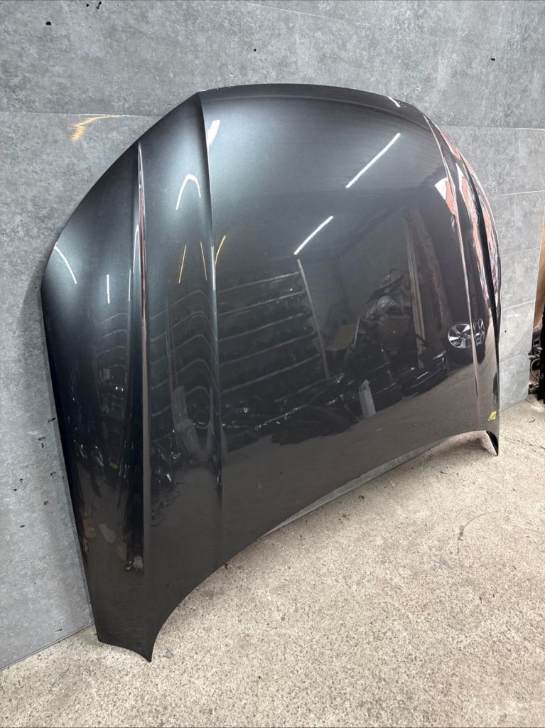 AUDI Q5 SQ5 2017-2020 Bonnet  Needs Slight Repair View Images