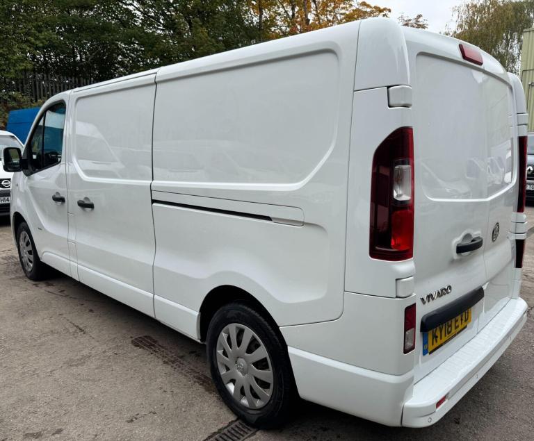 2018 Vauxhall Vivaro 1.6 CDTi 2900 Sportive Panel Van 5dr Diesel Manual L2 H1 Euro 6 (120 ps) PAN...