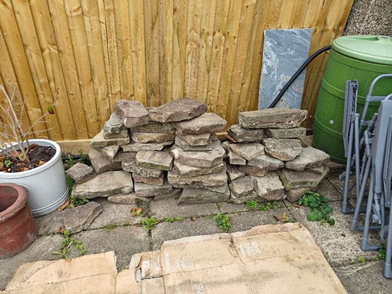 Natural York Stone Paving - Mixed Sizes