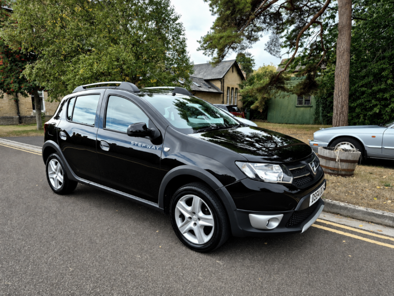 DACIA SANDERO STEPWAY WITH £20 TAX & FRESH MOT
