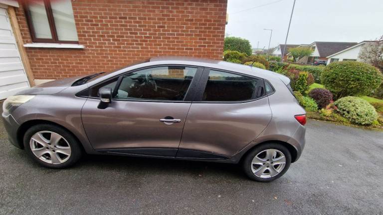 Renault, CLIO, Hatchback, 2014, Manual, 898 (cc), 5 doors