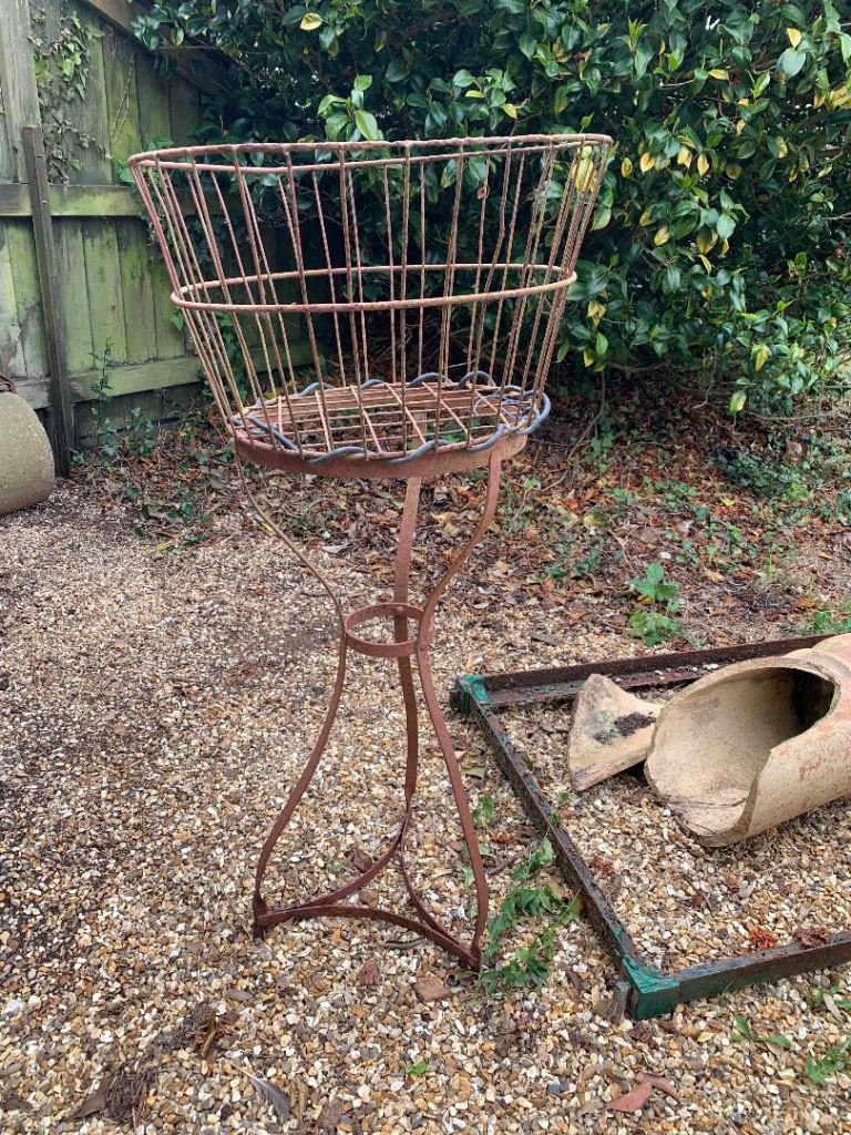 Vintage Metal Wire Plant Stand 