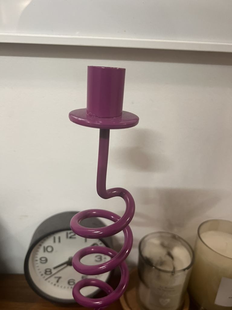 New Anna and Nina Jazzy Pink Spiral candle holder 
