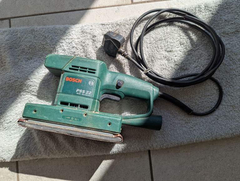 Bosch PSS 22 Sander – Good Condition