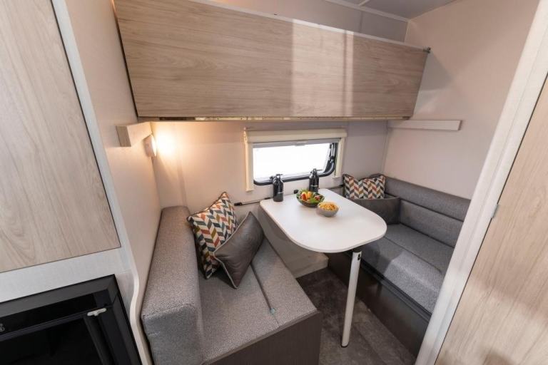 2025 XPLORE XC LITE 4 BERTH TOURING CARAVAN - BRAND NEW!