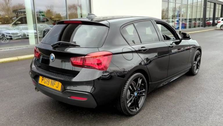 BMW 1 Series 1.5 118i GPF M Sport Shadow Edition