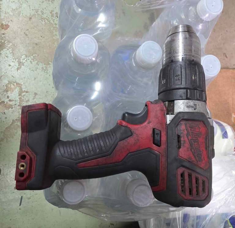 Milwaukee M18 drill, M18BPD-0