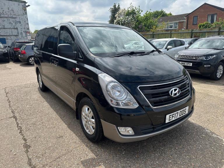 2017 Hyundai i800 2.5 CRDi [136] SE 5dr MPV DIESEL Manual