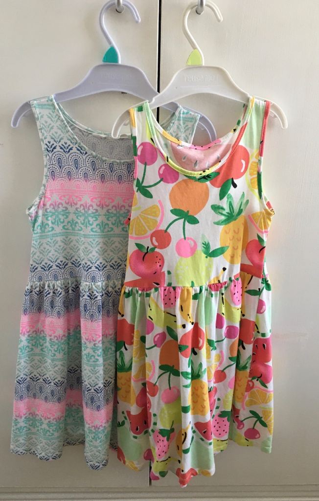 2 GIRLS SUMMER DRESSES 122-128CM FOR AGE 5 YEARS + APPROXIMATELY IN LOVELY WASHED CONDITION