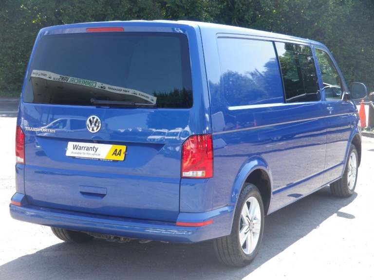 VOLKSWAGEN TRANSPORTER T32 2.0 TDI 150 Highline LWB KOMBI 2024