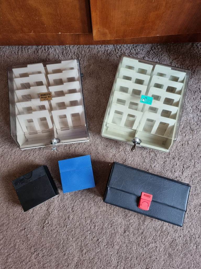 Vintage Retro Floppy Disk Holders/Storage