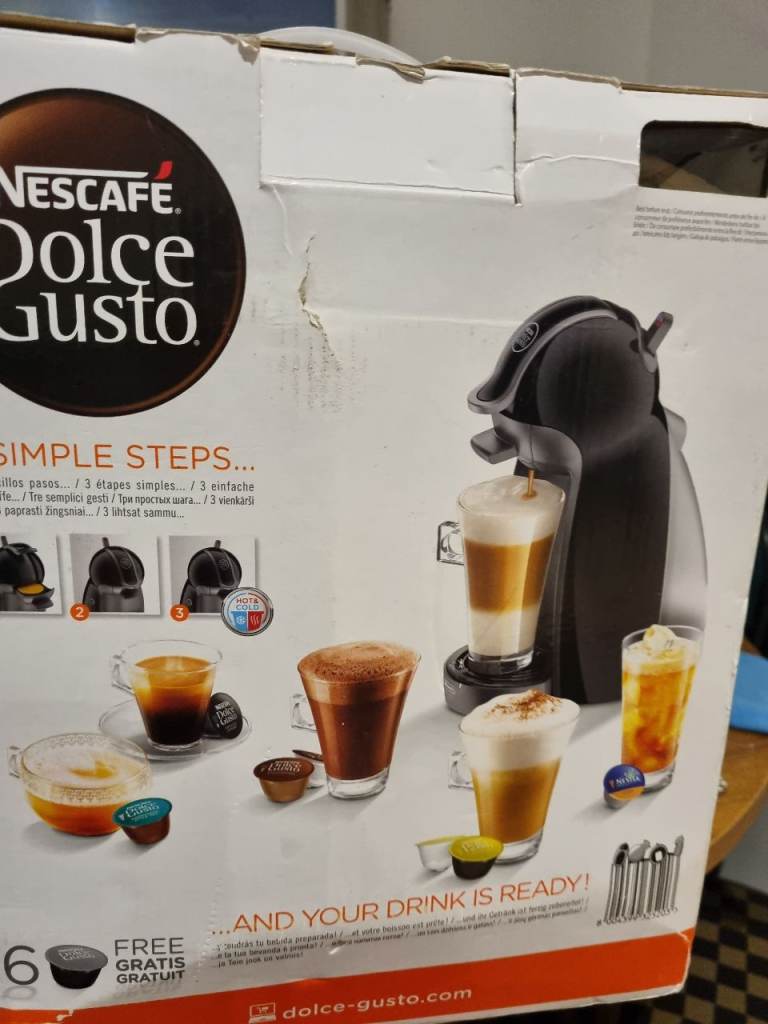 NESCAFE Dolce Gusto Piccolo Coffee Machine by DeLonghi - New in Box