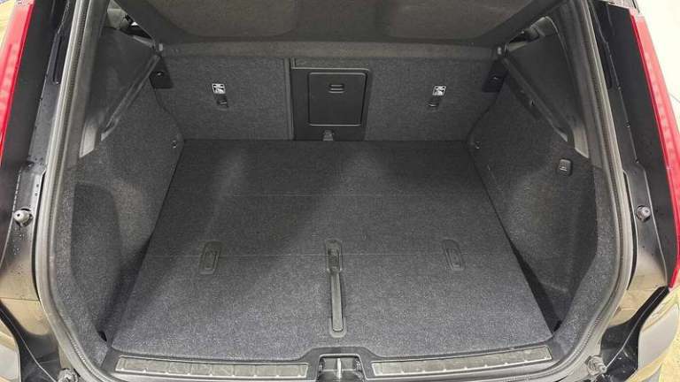 2025 Volvo XC40 Ultra B4 Mild hybrid Petrol Bright Automatic SUV Hybrid Automatic