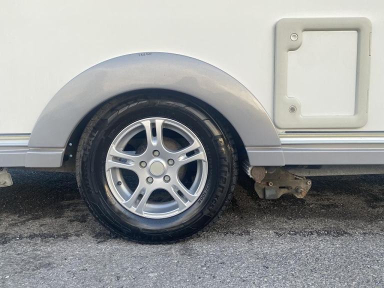 2013 ADRIA ALTEA TRENT 4 BERTH LUXURY TOURING CARAVAN