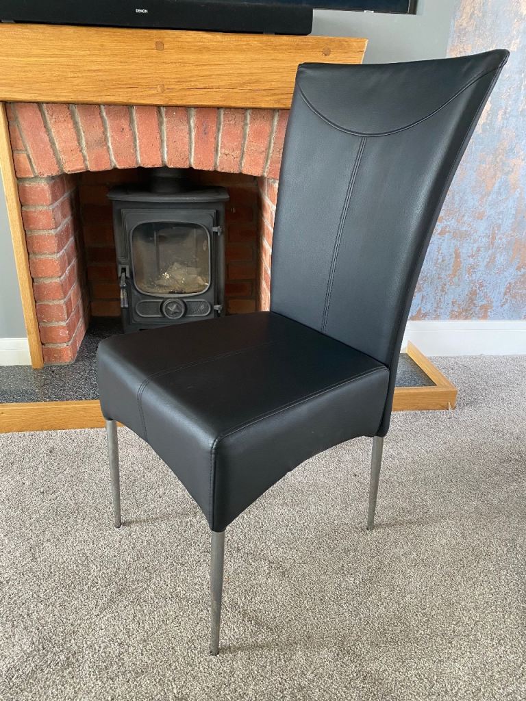 4 dining chairs
