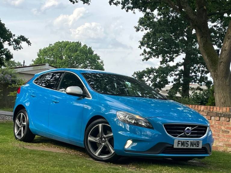2015 Volvo V40 T2 [122] R DESIGN 5dr HATCHBACK PETROL Manual