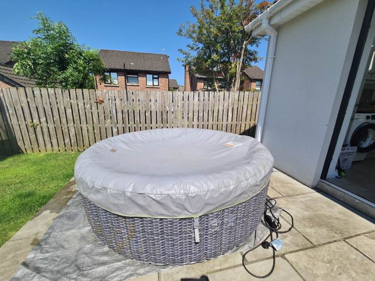Cleverspa Hottub  SOLD!!!