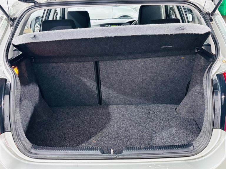 2005 Toyota Corolla 1.6 VVT-i Colour Collection 5dr Auto HATCHBACK PETROL Automatic