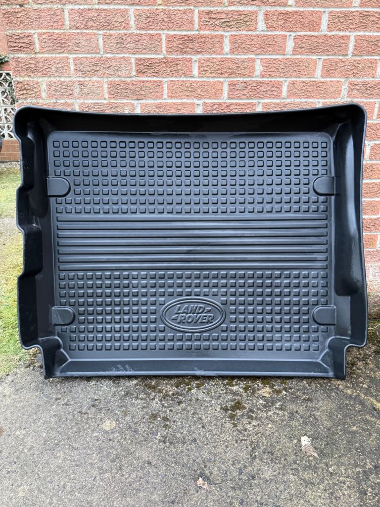 Landrover Discovery 3/4 Genuine Boot Liner EBF500010