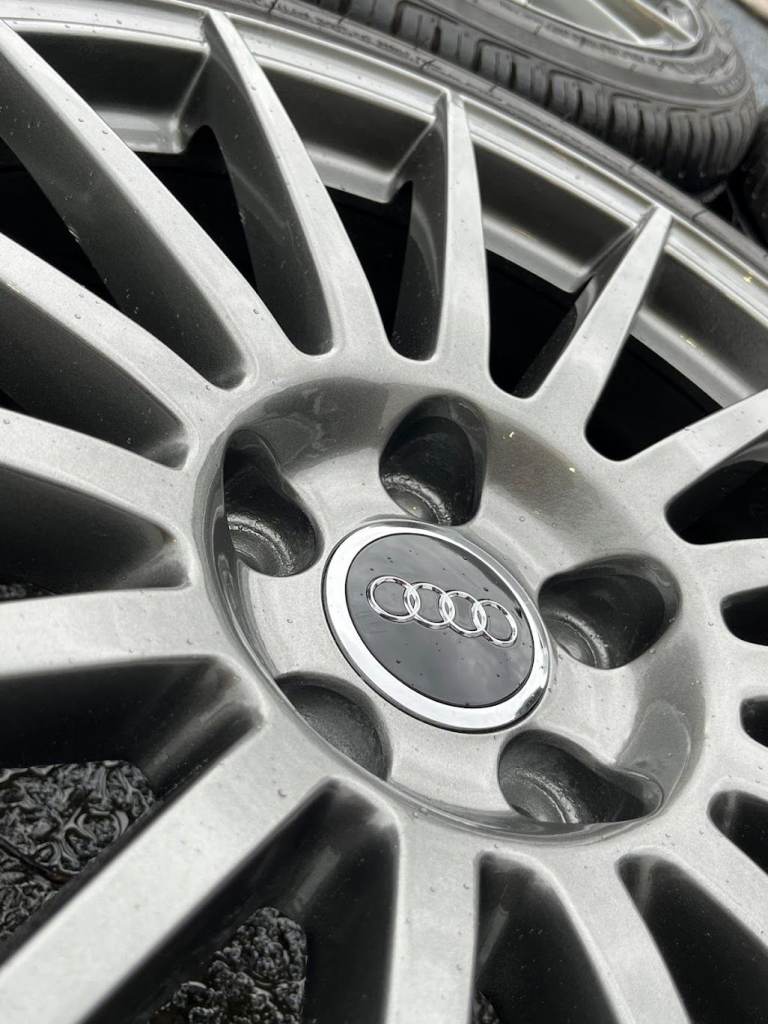 *Refurbished* Genuine 18" Audi DTM Alloy Wheels & Tyres 5x112 A3/A4