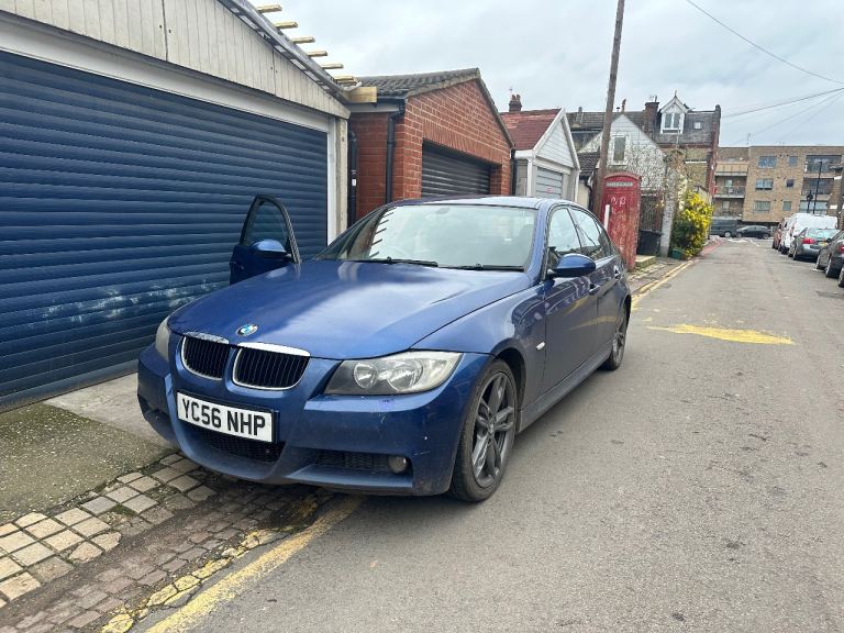 BMW, 3 SERIES, Saloon, 2006, Manual, 1995 (cc), 4 doors
