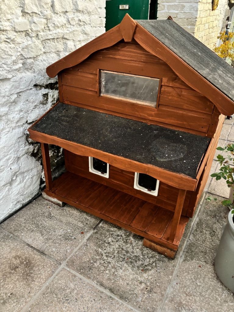 Cat house 