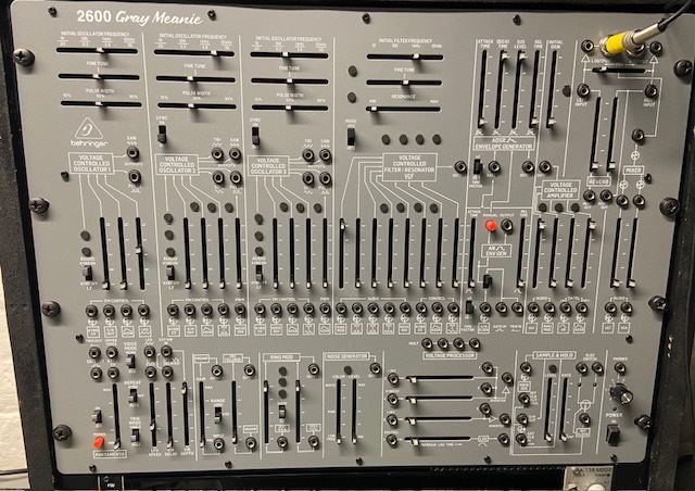Behringer 2600 Gray Meanie