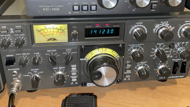 Kenwood TS530sp Ham Radio