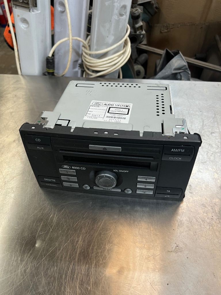 FORD FOCUS CMAX 6000CD STEREO CD PLAYER AUDIO UNIT 8M5T-18C815-DB