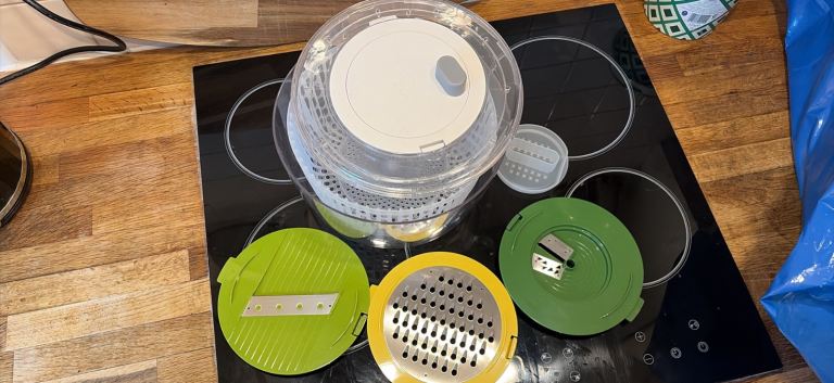 Joseph Joseph Salad Spinner
