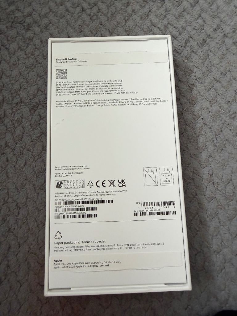 New Apple iPhone 17 pro max 