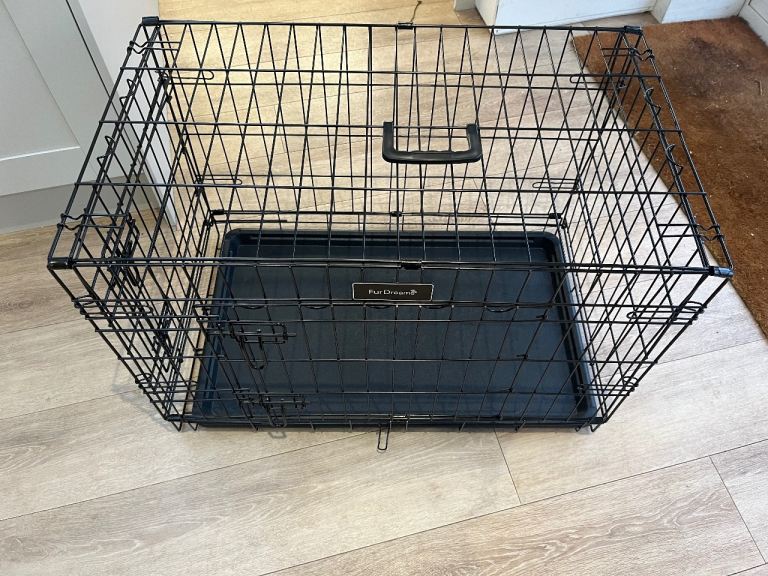 Puppy/small dog crate