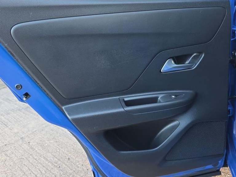 2022 Vauxhall Mokka Electric 50kWh Ultimate SUV 5dr Electric Auto (136 ps) Automatic Hatchback El...