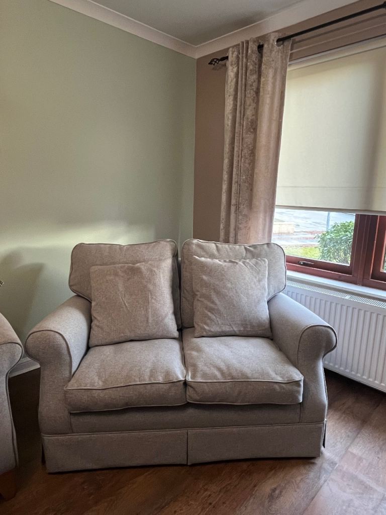 2 seater sofa (Laura Ashley)