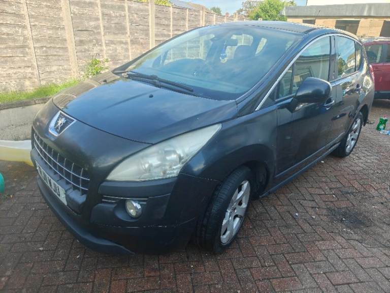 Peugeot, 3008, Hatchback, 2011, Semi-Auto, 1560 (cc), 5 doors