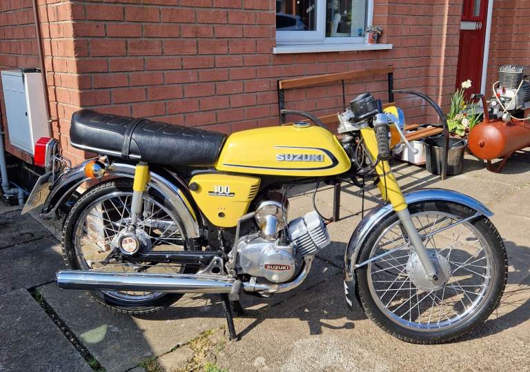 Suzuki A100 1977 excellent condition 