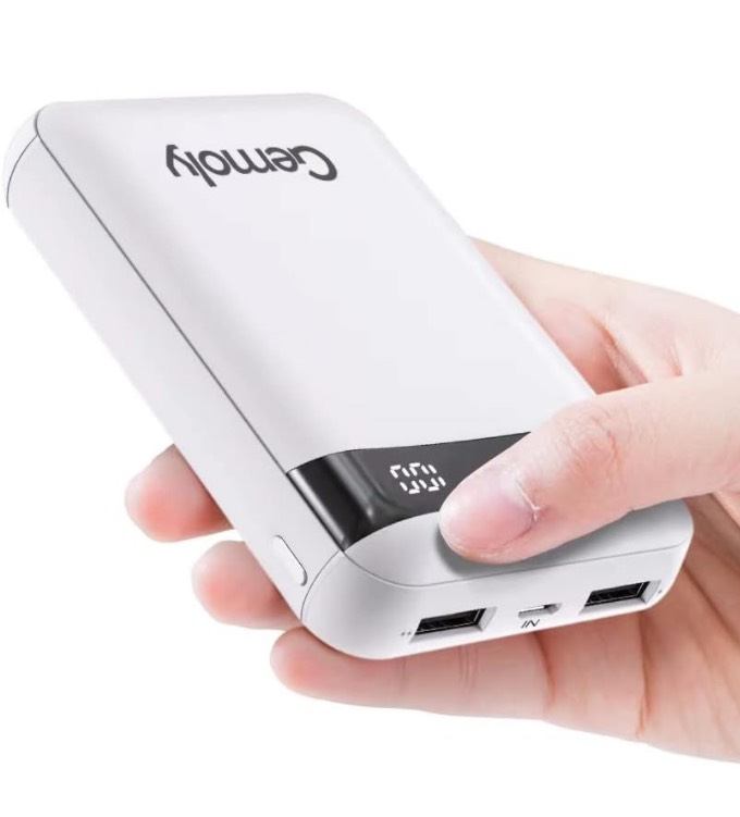 USB power bank 10000mAh 2.4A 5V 4 ports NEW