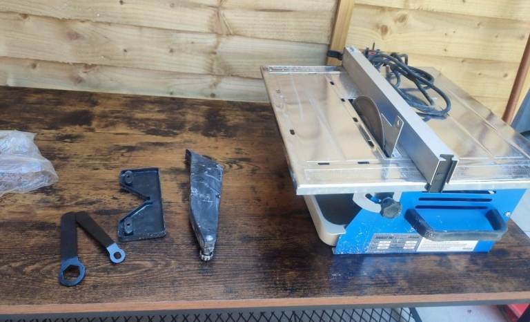 550W Power Aquacut 180 Diamond Tile Cutting Machine